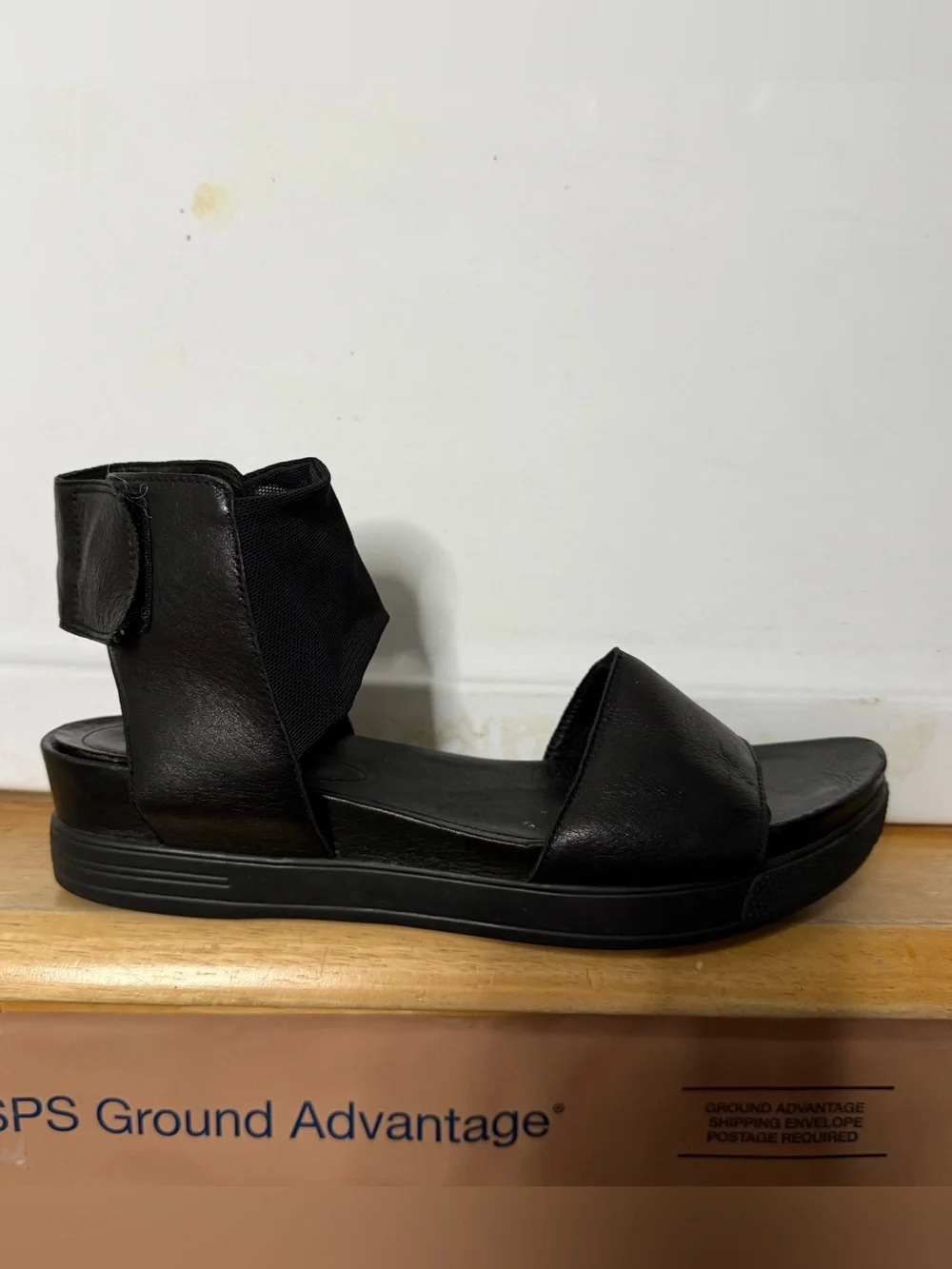Eileen Fisher Spree Sport Womens 9 Black Leather Mesh Platform Cuff Wrap Sandal